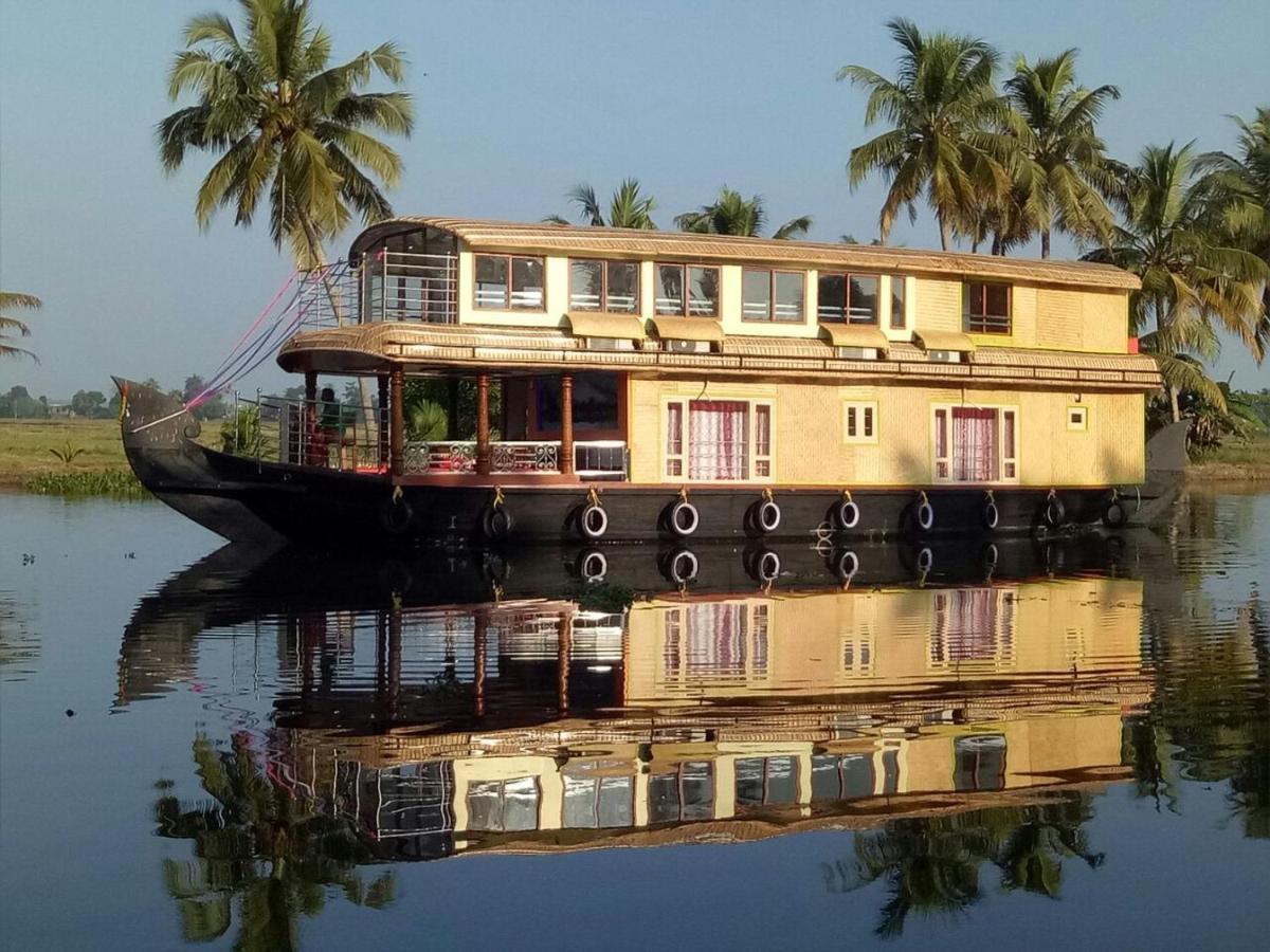 Marari Houseboat Mararikulam Exterior foto