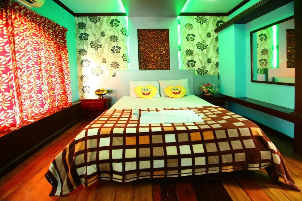 Marari Houseboat Mararikulam Exterior foto