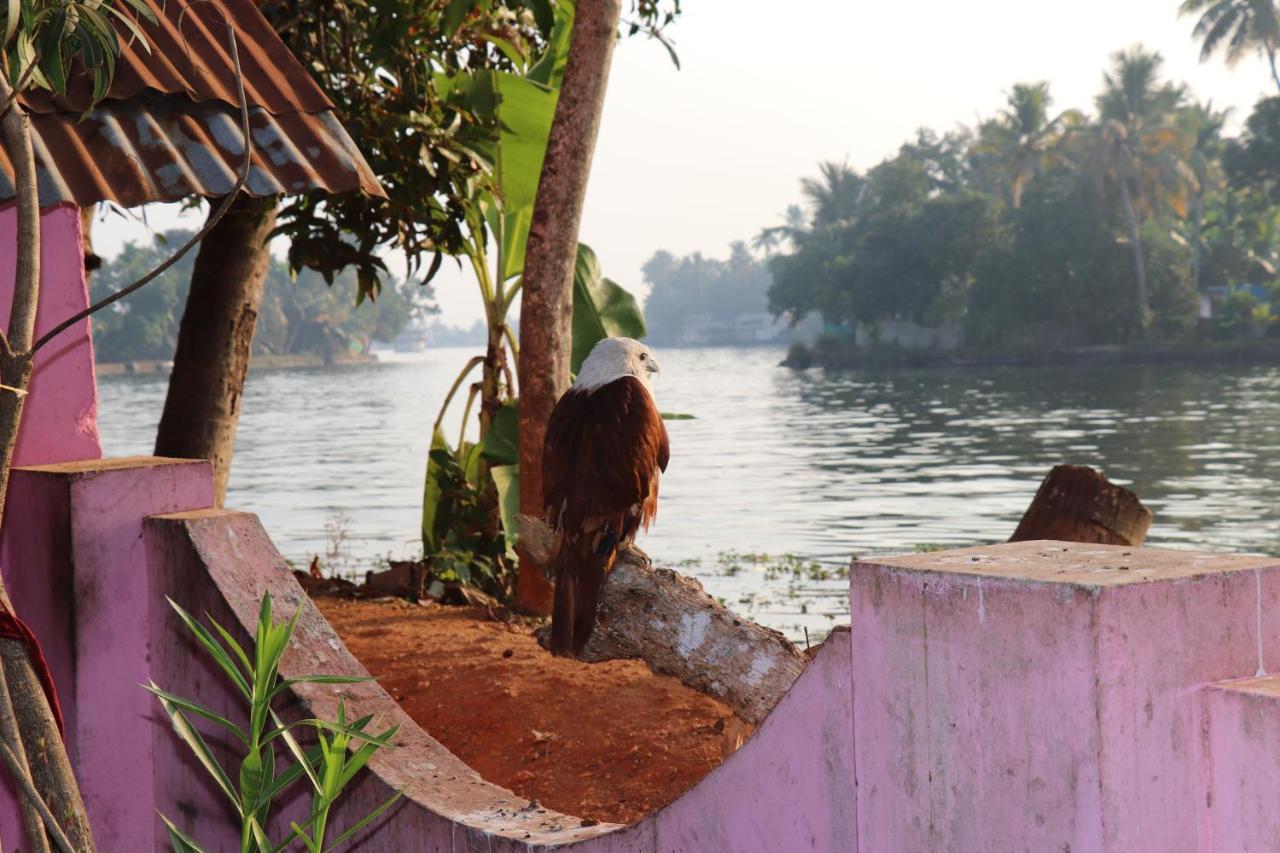 Marari Houseboat Mararikulam Exterior foto